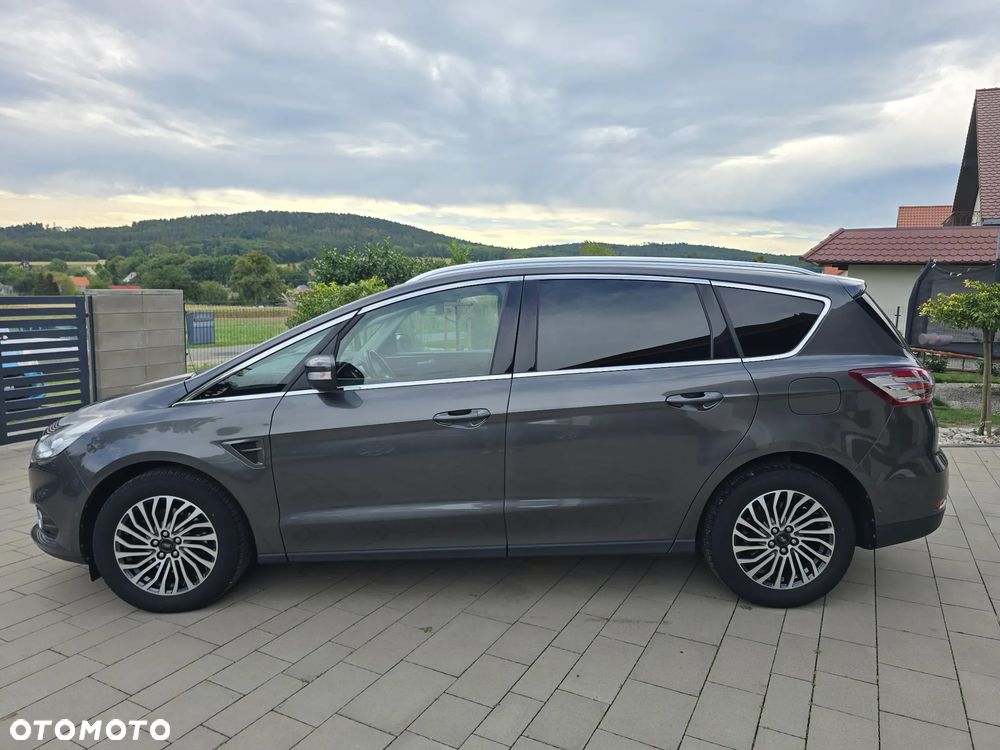 Ford S-Max 2.0 EcoBlue Titanium - 26