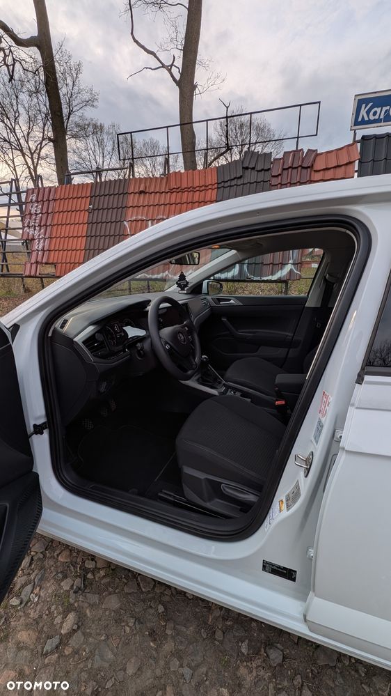 Volkswagen Polo 1.0 Comfortline - 12