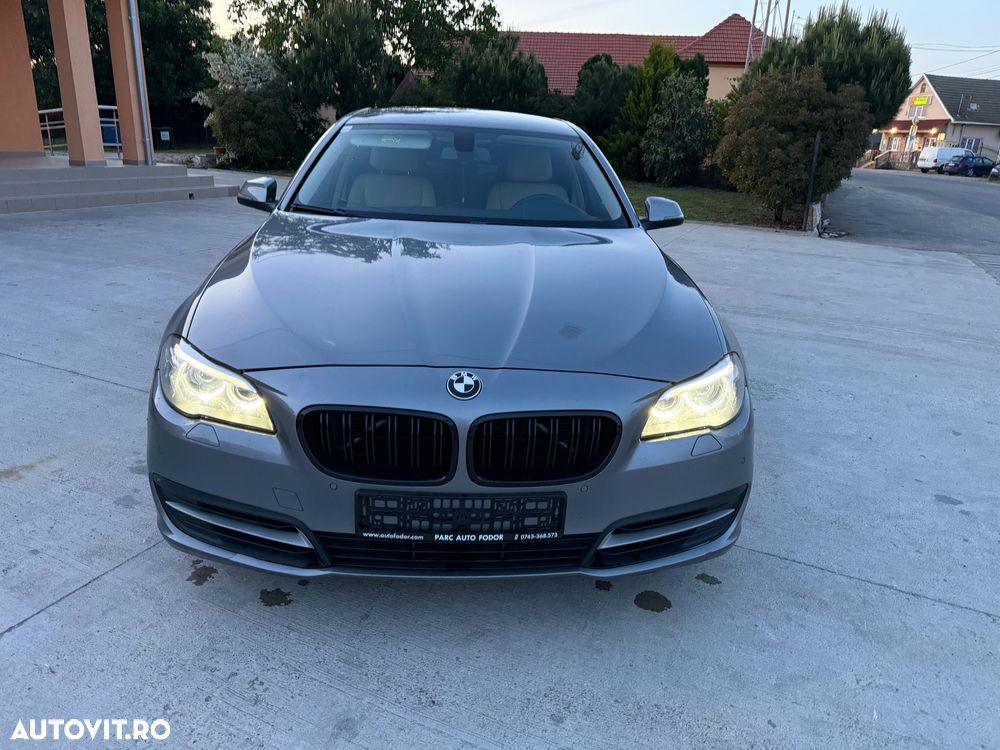BMW Seria 5 518d Aut. - 25