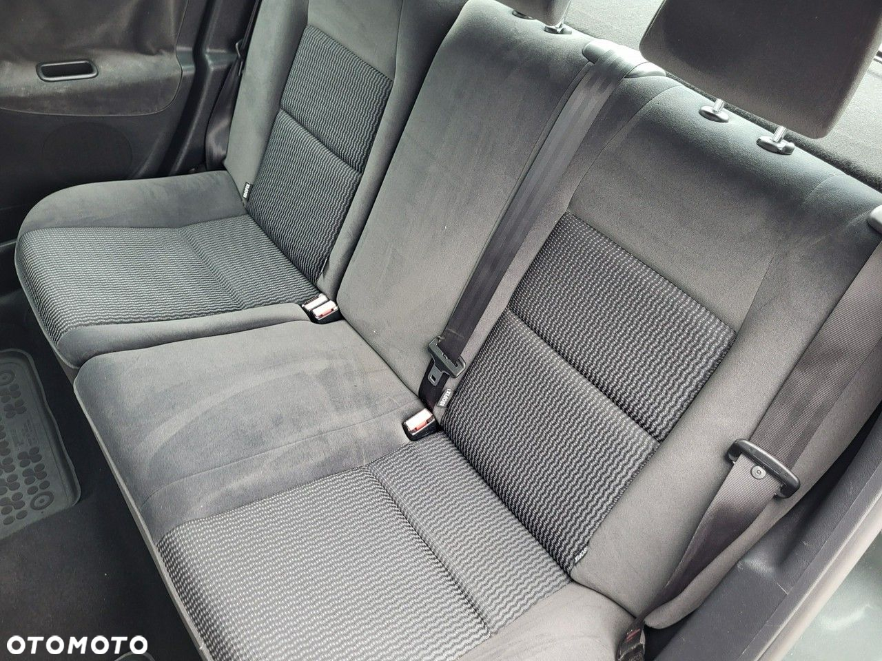 Peugeot 207 - 25