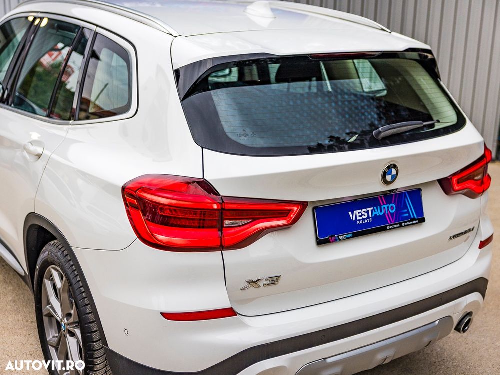 BMW X3 xDrive20d AT xLine - 38
