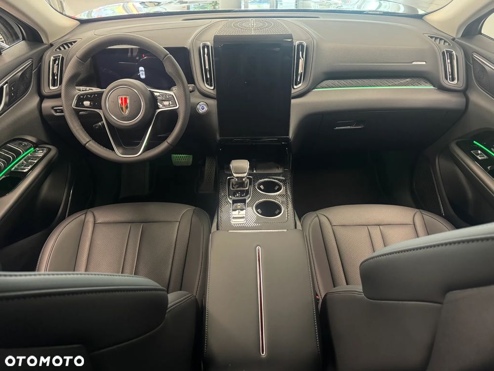 Hongqi HS3 2.0T AWD - 6