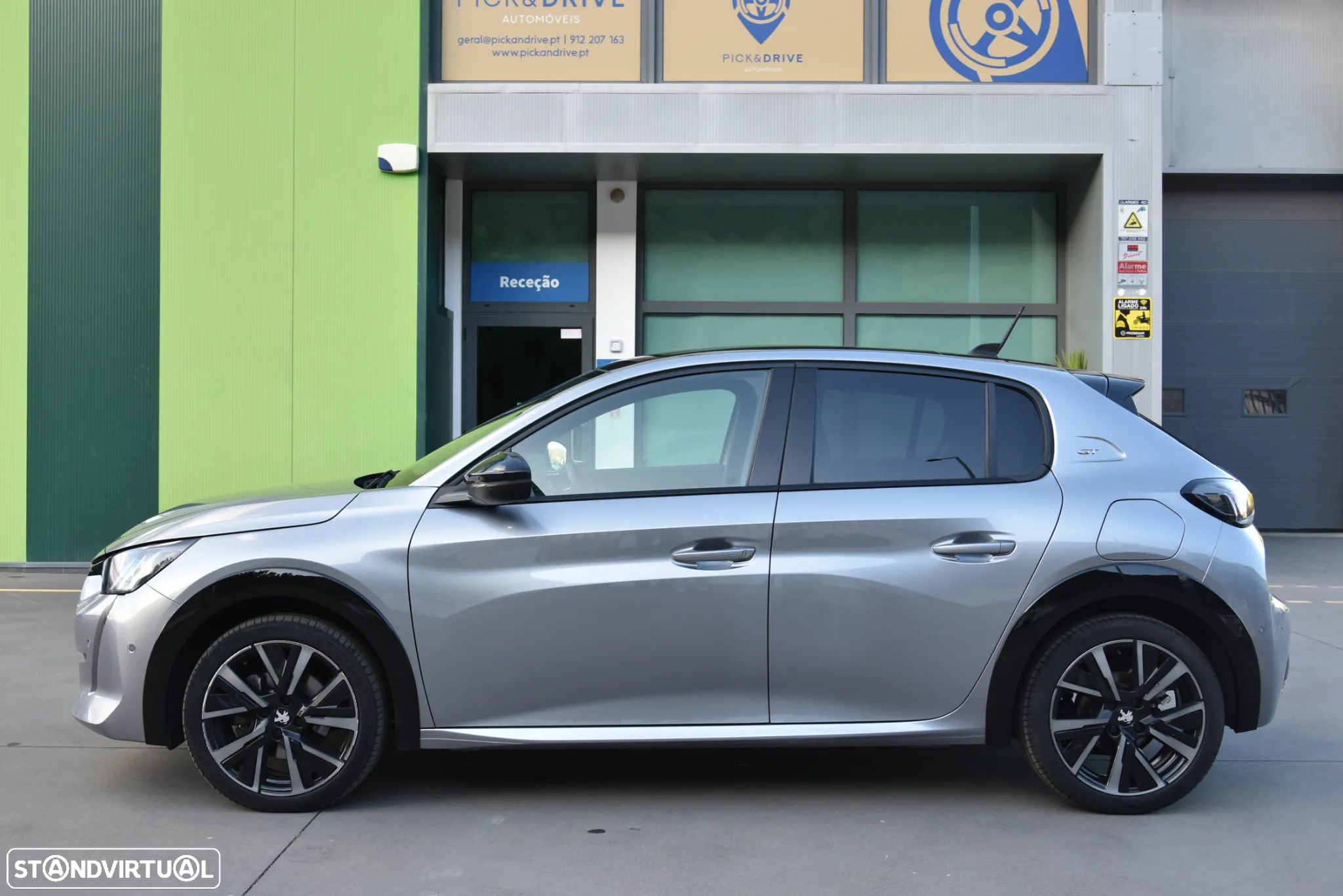 Peugeot 208 1.2 PureTech GT - 2