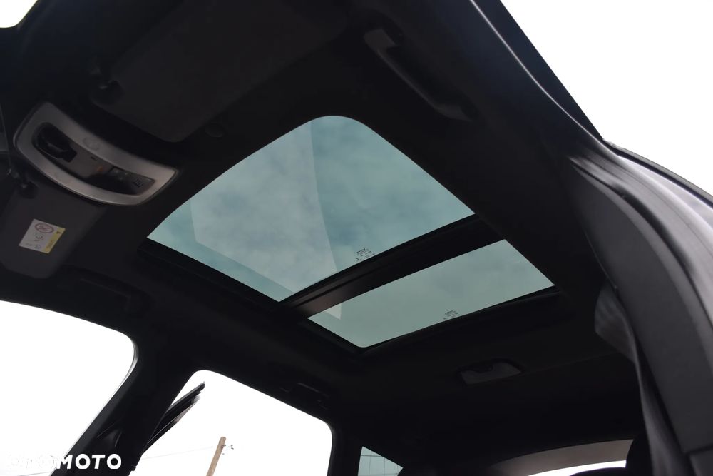 Volvo XC 60 D3 Drive-E R-Design Momentum - 16