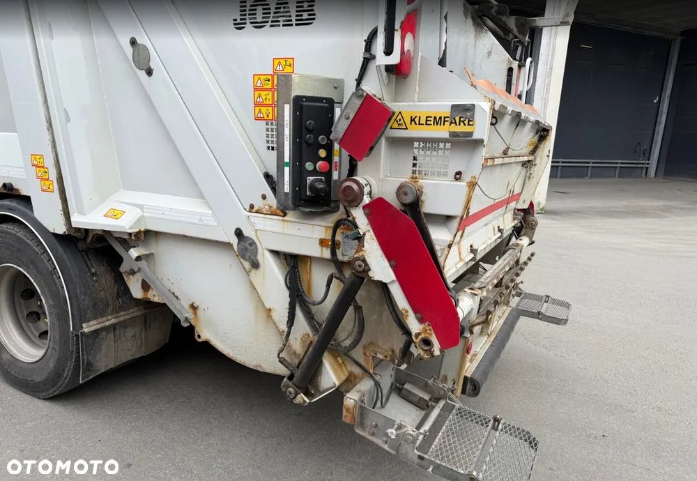 Volvo FE - 5