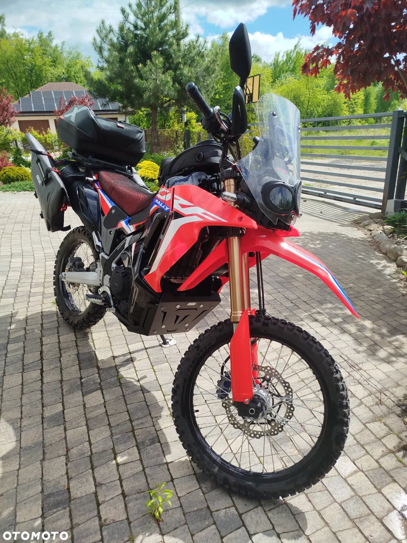 Honda CRF - 1