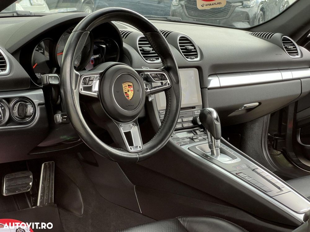 Porsche Cayman - 10