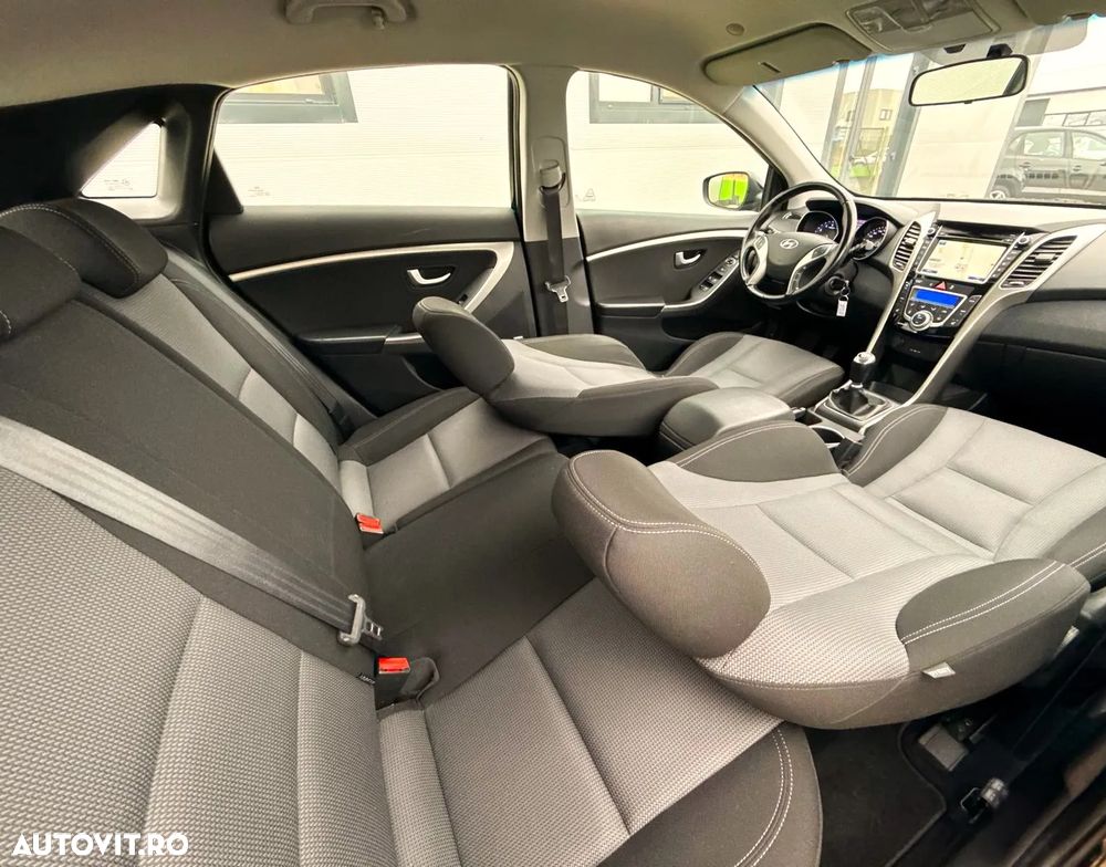 Hyundai i30 1.6 GDI Highway Heat+ - 28