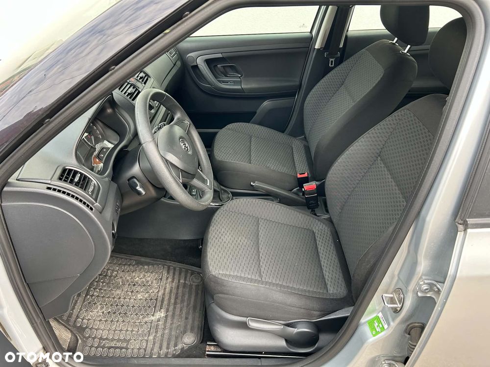 Skoda Fabia - 12
