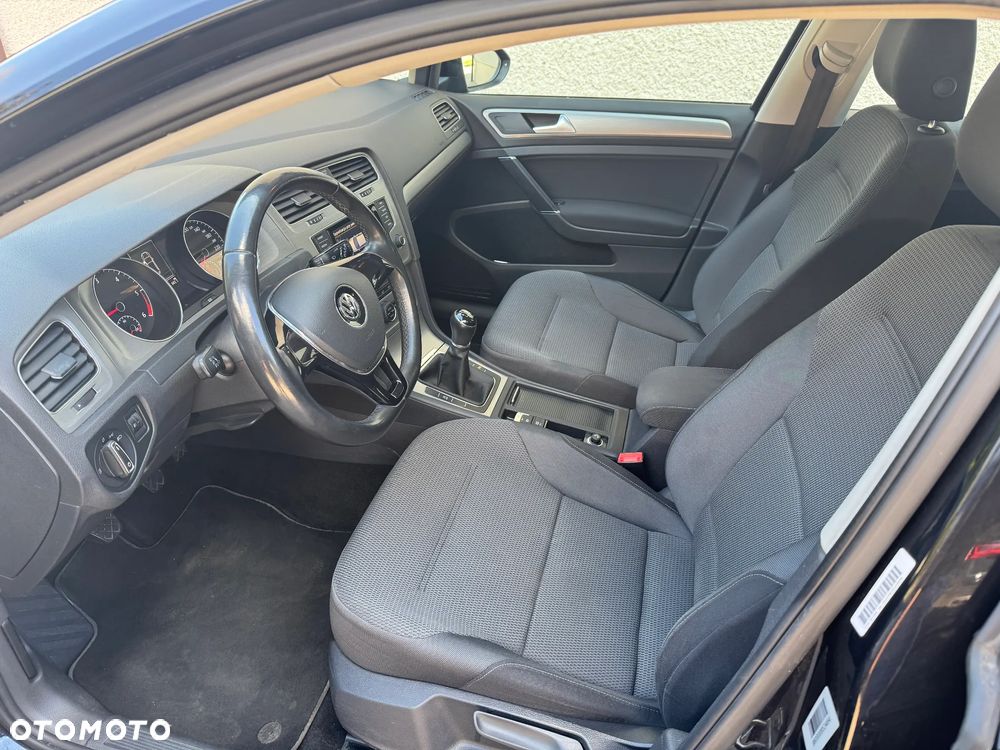 Volkswagen Golf 2.0 TDI BlueMotion Technology Comfortline - 12