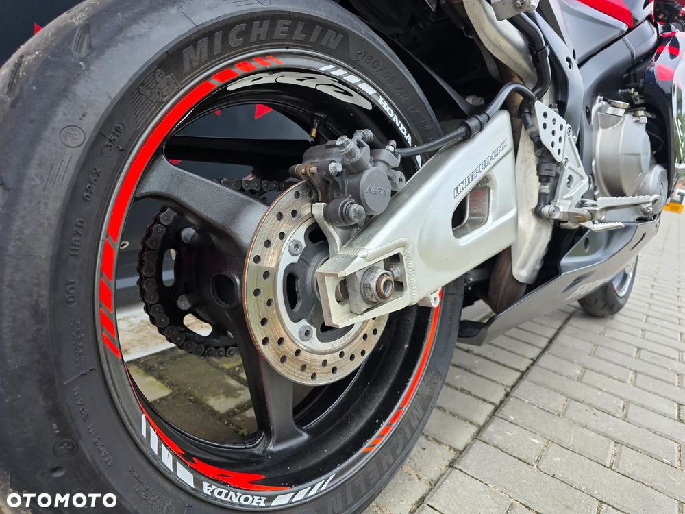 Honda CBR - 19