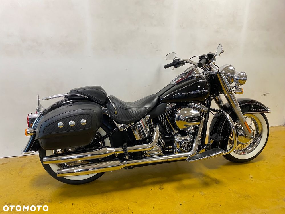 Harley-Davidson Softail Deluxe - 3