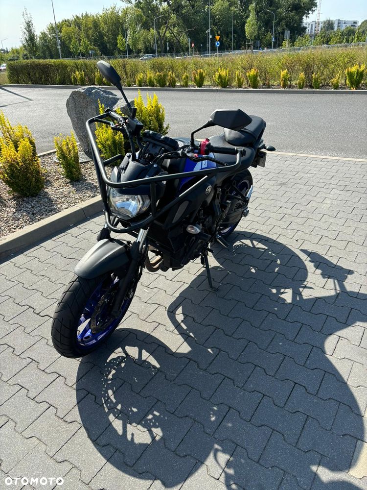 Yamaha MT - 8
