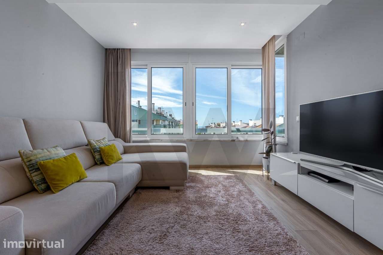 T4 Duplex de Sonho em Oeiras/Totalmente Remodelado/ Vista Mar - Grande imagem: 3/33
