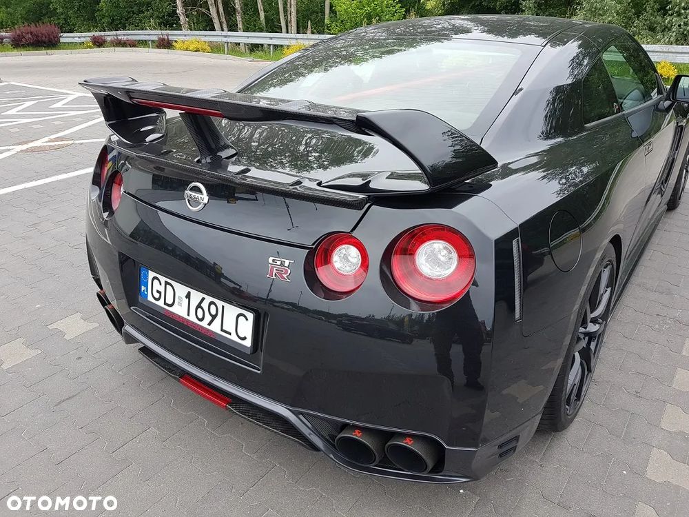 Nissan GT-R - 29