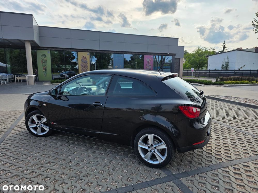 Seat Ibiza SC 1.4 16V Style - 12