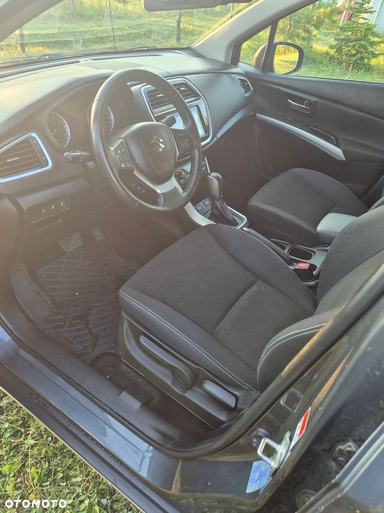 Suzuki SX4 S-Cross - 11