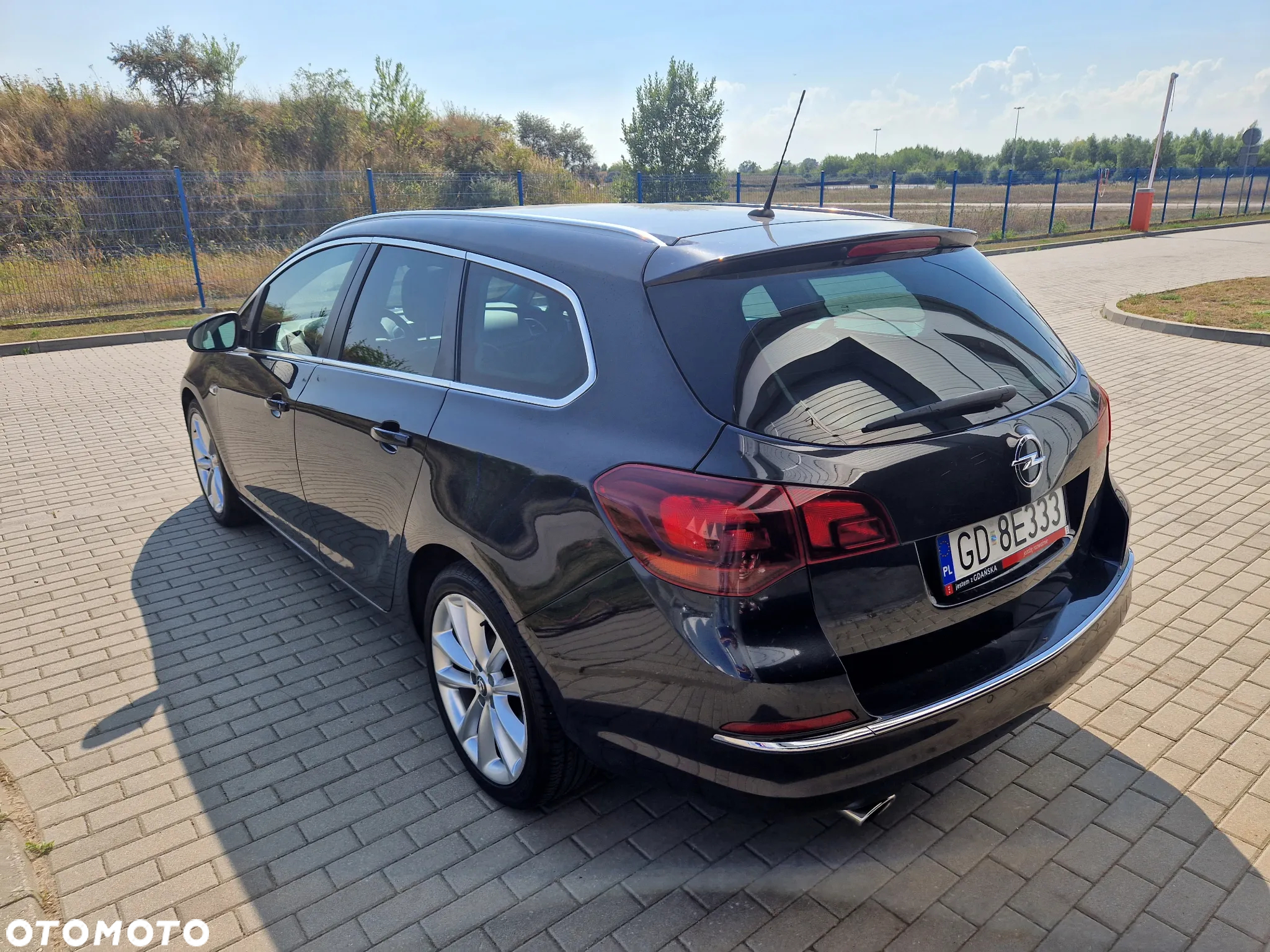 Opel Astra 1.4 Turbo Sports Tourer Automatik Exklusiv - 6