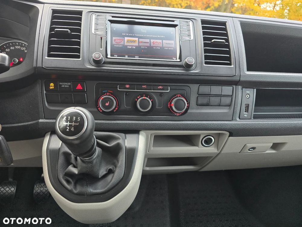 Volkswagen Transporter T6 - 22