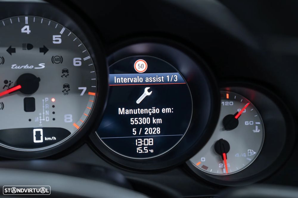 Porsche 911 (991) Turbo S Cabriolet - 35