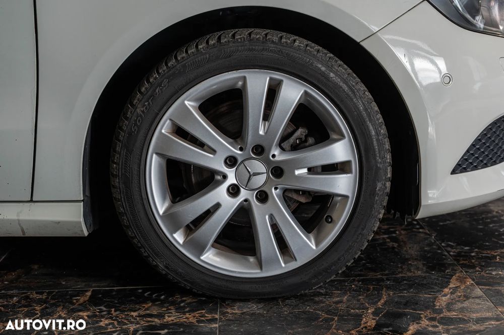 Mercedes-Benz A 180 CDI BlueEfficiency 7G-DCT - 9