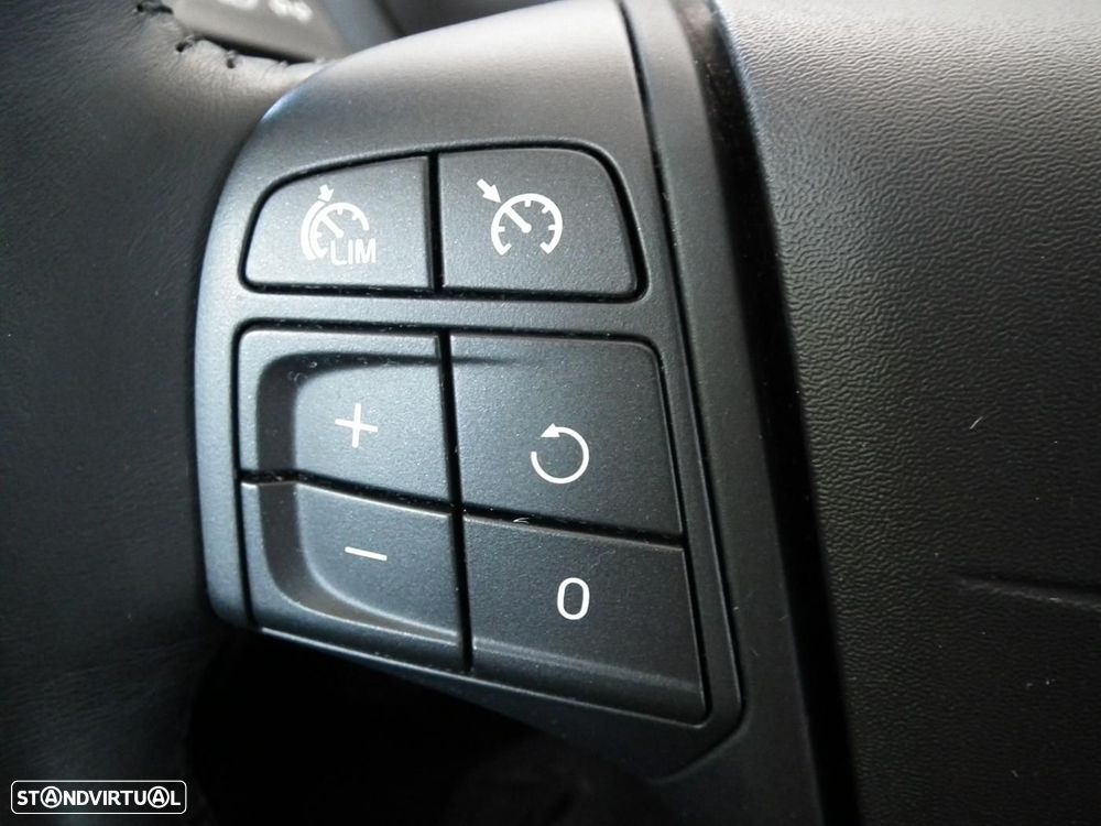Volvo V40 1.6 D2 Kinetic - 27