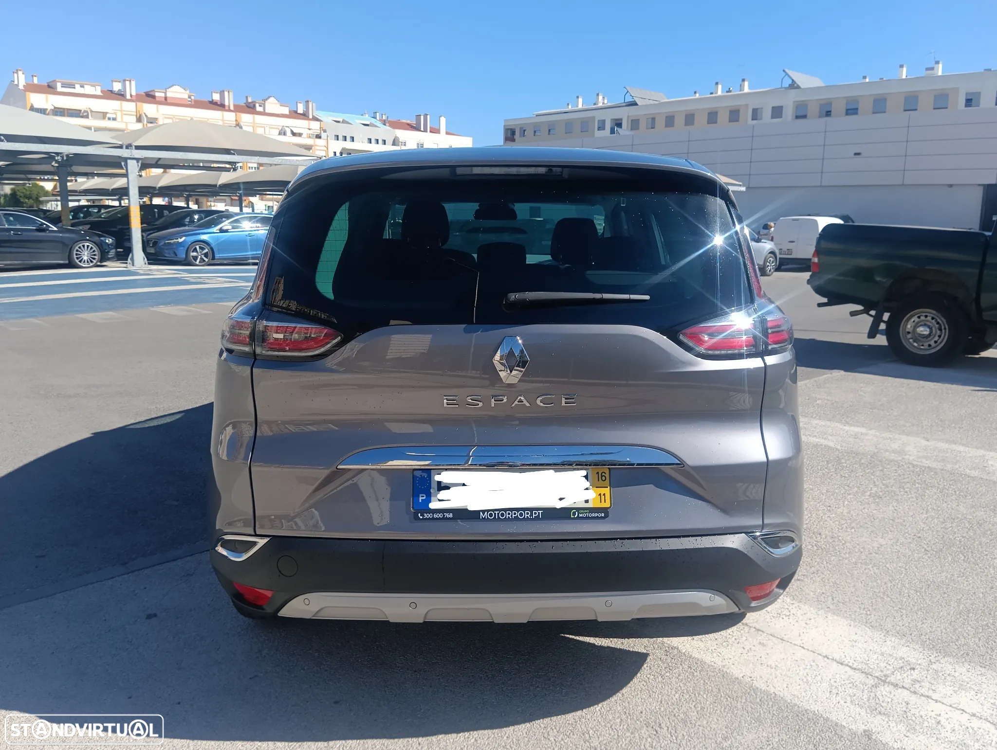 Renault Espace 1.6 dCi Initiale Paris EDC - 24