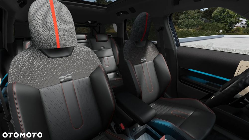 MINI Countryman S ALL4 John Cooper Works Trim - 12
