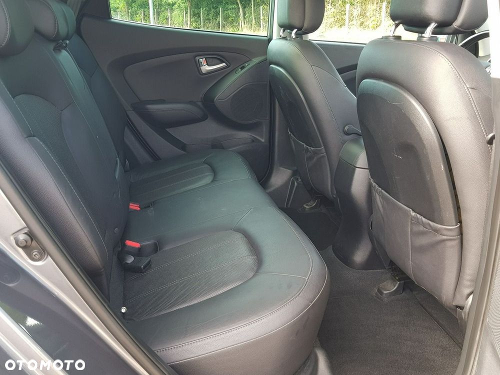 Hyundai ix35 2.0 CRDi 4WD Automatik Premium - 13