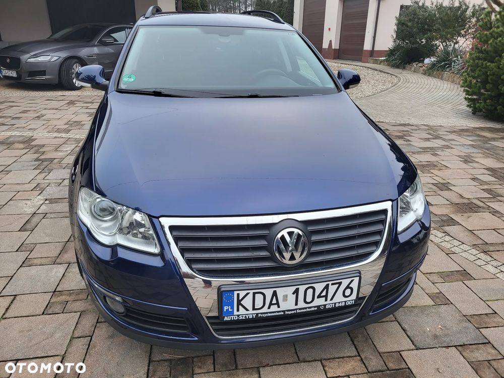 Volkswagen Passat 1.8 TSI Comfortline - 3