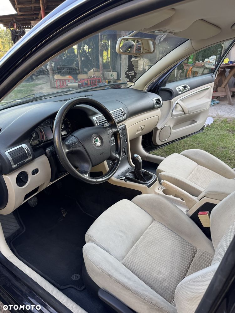 Skoda Superb - 4