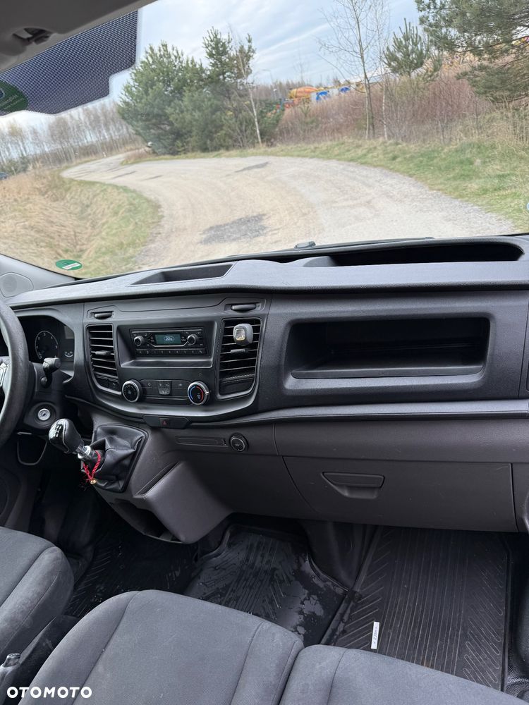 Ford Transit Custom - 13