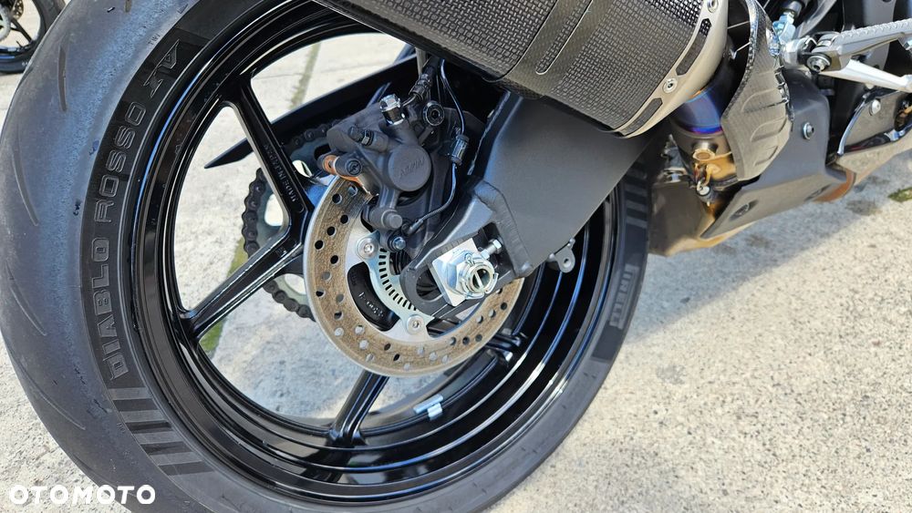 Kawasaki Ninja - 9