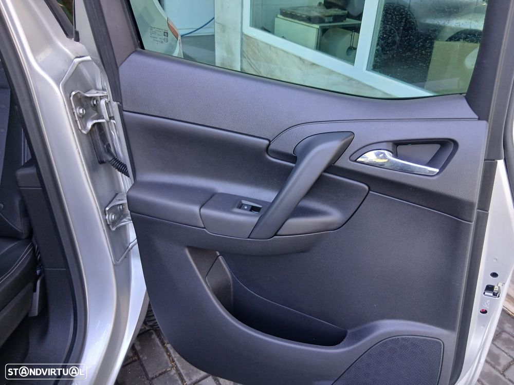 Opel Meriva 1.4 Twinport Cosmo - 12