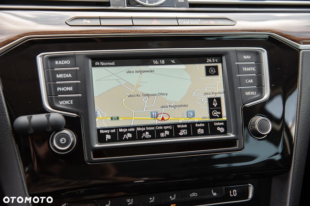 Volkswagen Passat Variant 2.0 TDI SCR 4Motion DSG (BMT) Highline - 24