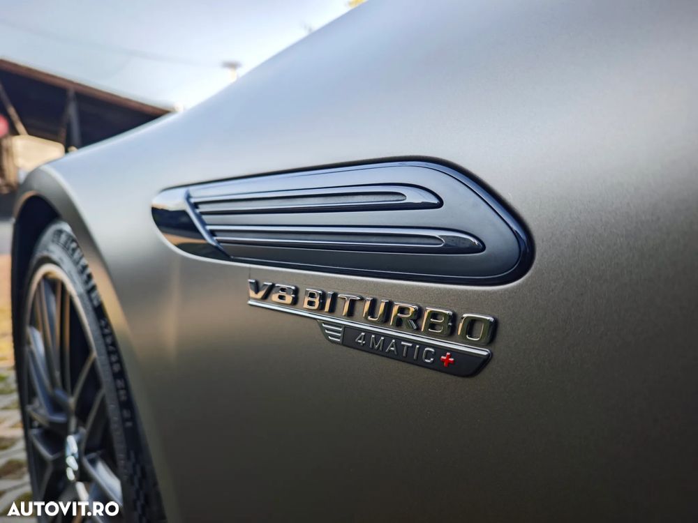 Mercedes-Benz SL 63 AMG 4Matic+ Speedshift MCT 9G - 12