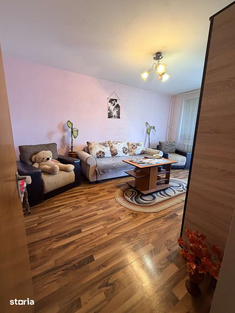 Apartament 3 camere, et. 9/10, vedere liberă Sos. Pantelimon — fotografia 1