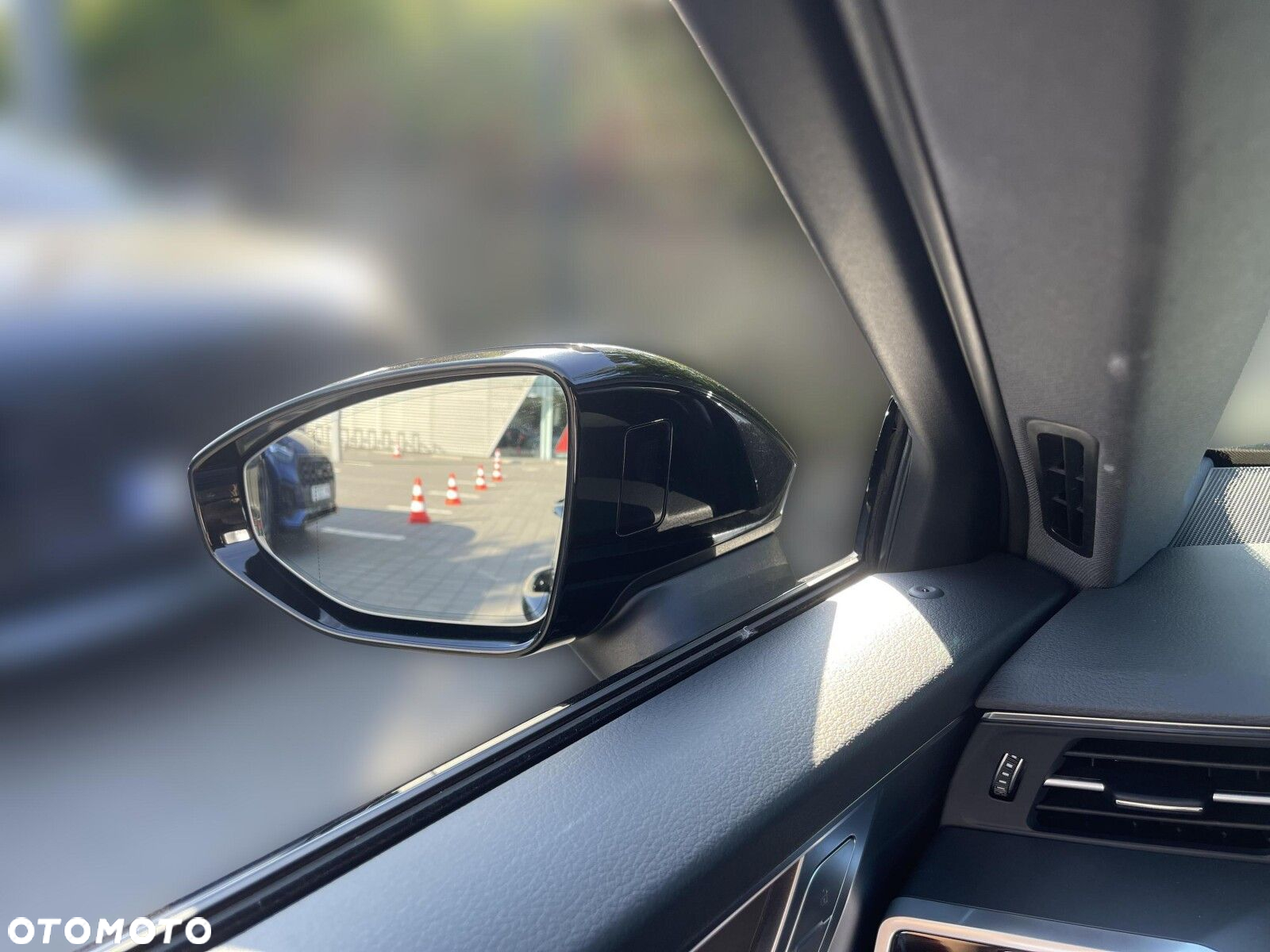 Audi A6 - 12
