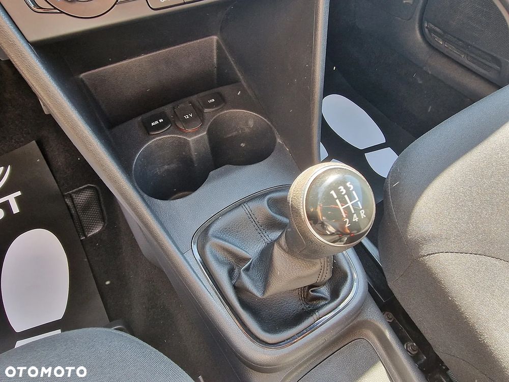 Volkswagen Polo - 13