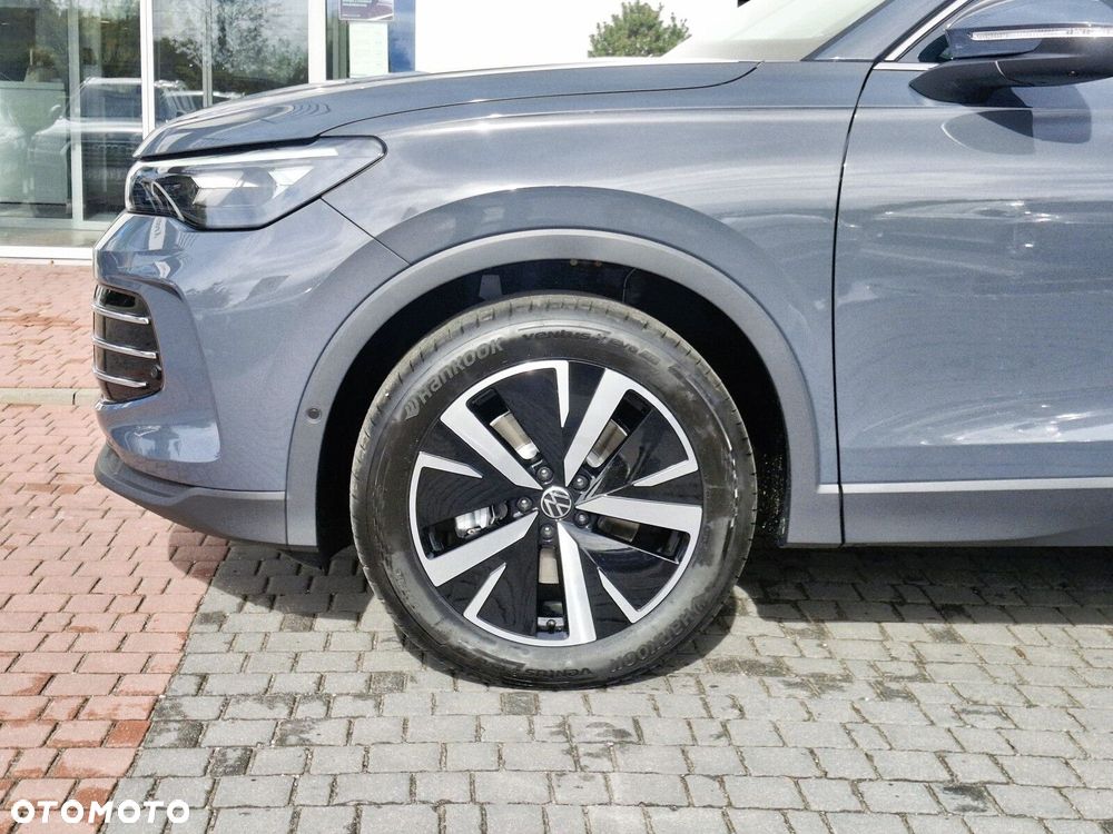 Volkswagen Tiguan - 4