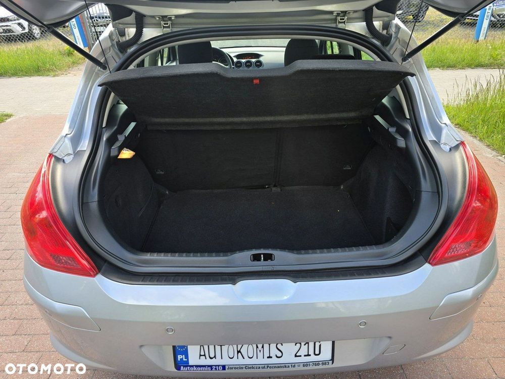 Peugeot 308 1.6 Trendy - 22