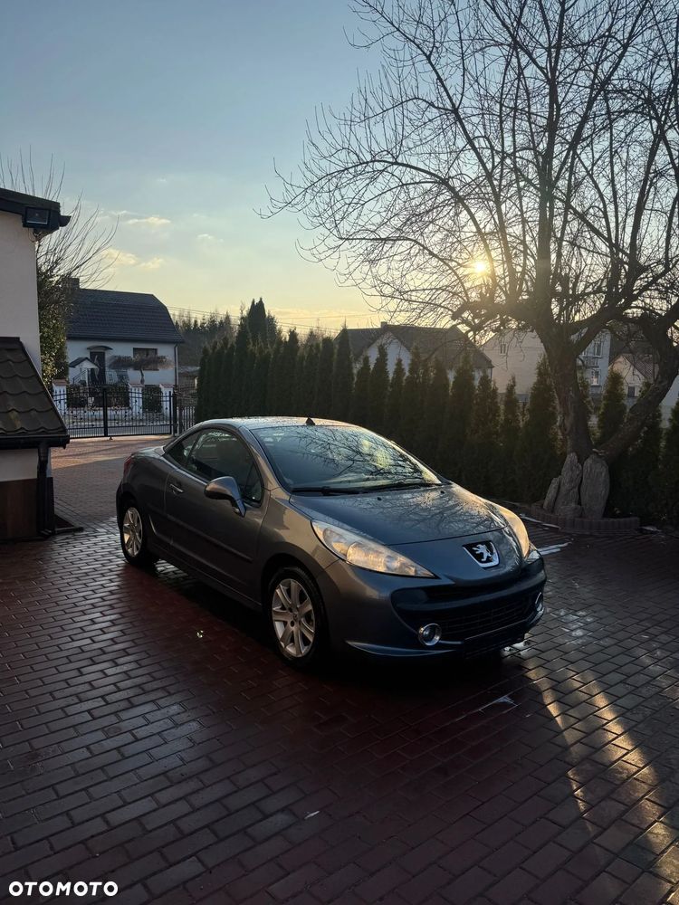 Peugeot 207 CC - 9