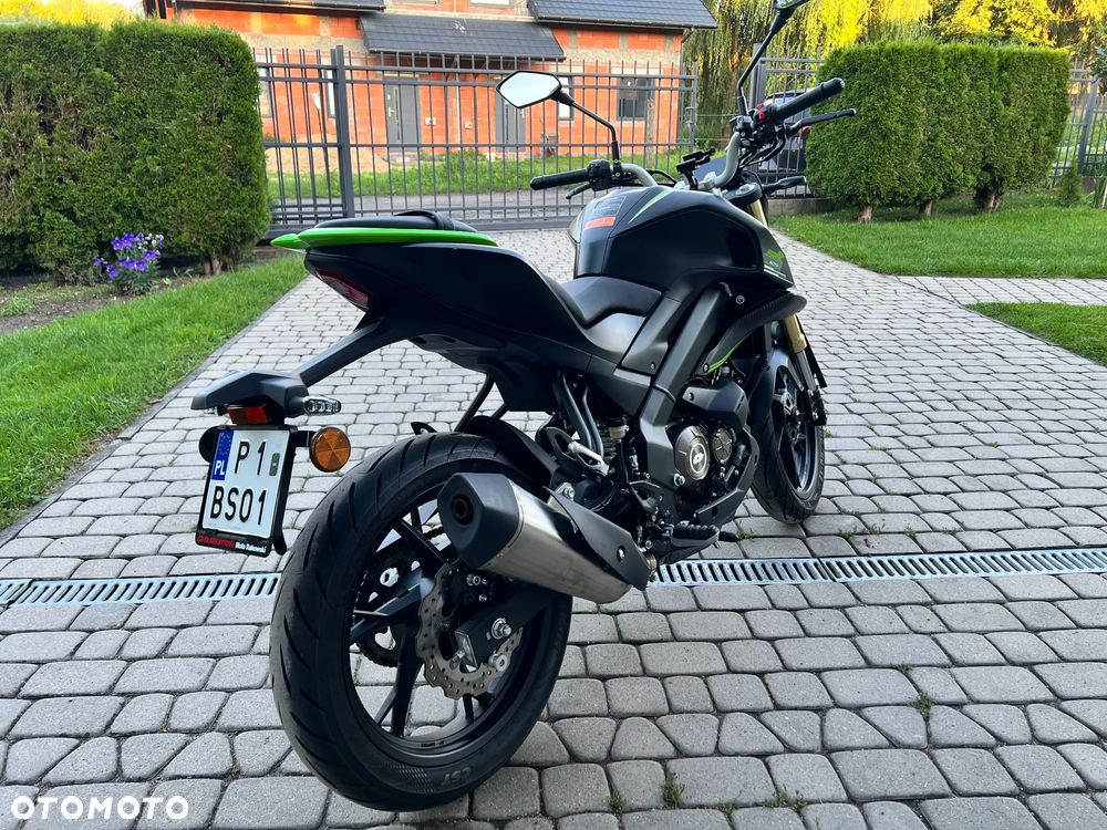 QJMOTOR SRK 125S - 8