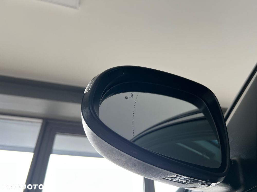 Kia Sportage 1.6 CRDI MHEV Black Edition Plus 4WD - 11