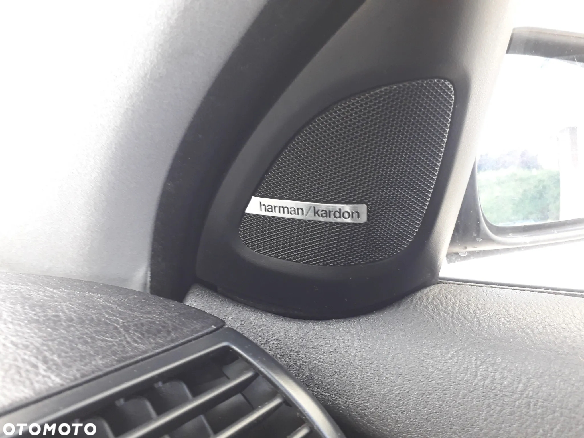 BMW Seria 3 320d DPF Touring Edition Fleet - 11