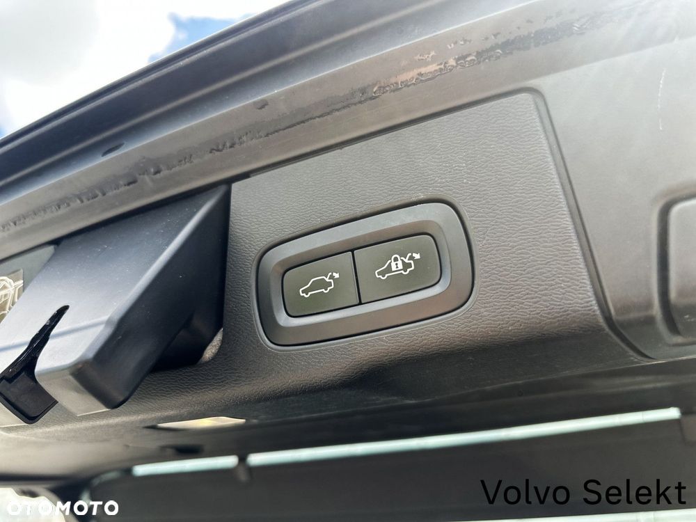 Volvo XC 60 - 31