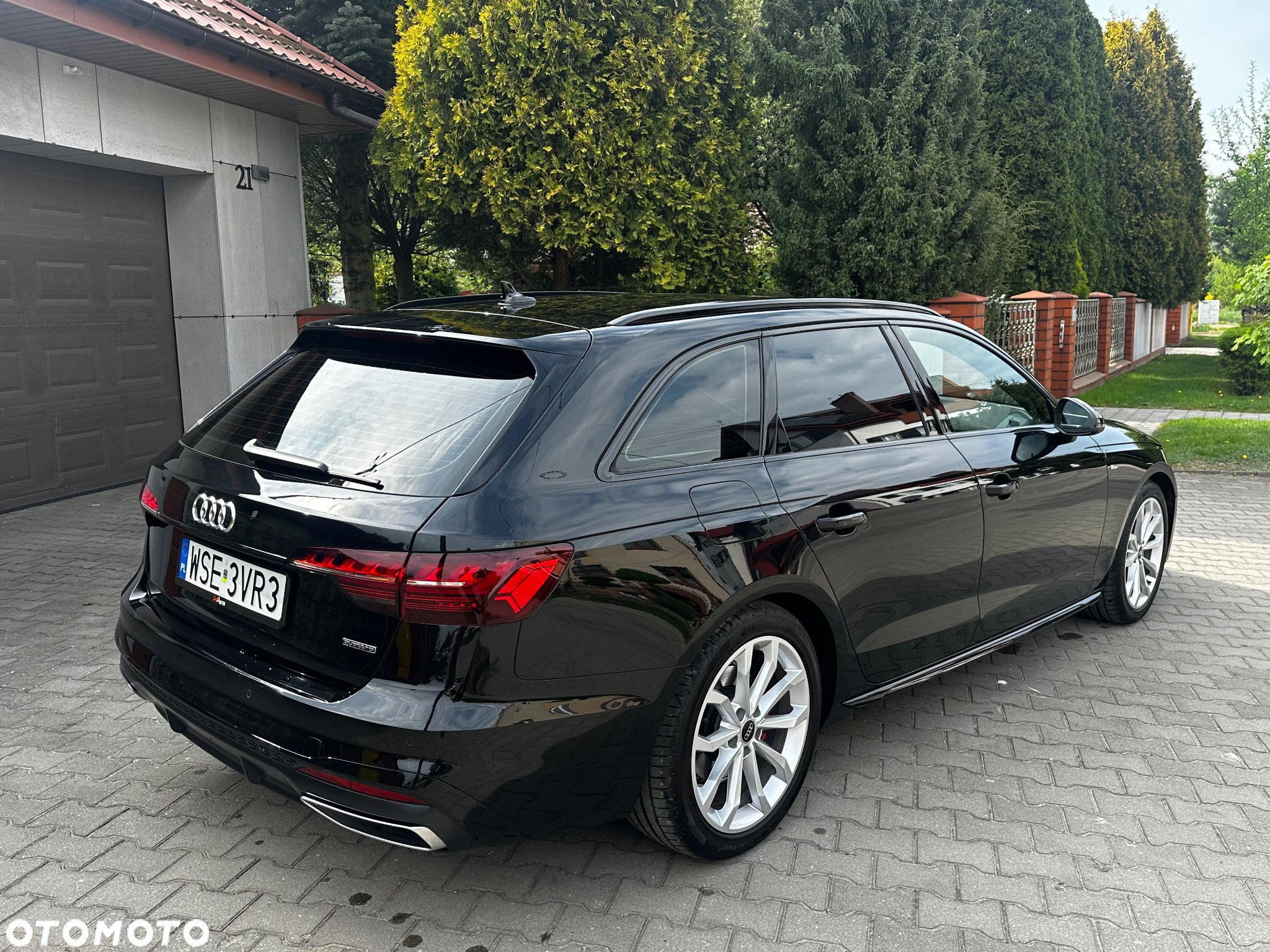 Audi A4 Avant 40 TFSI quattro S tronic S line - 11