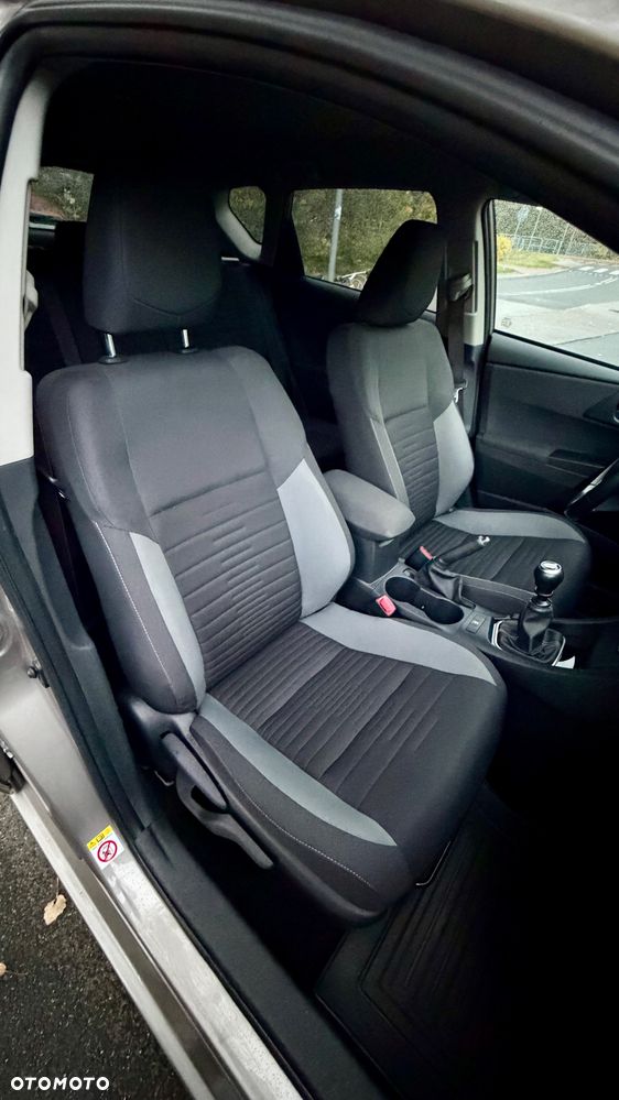 Toyota Auris 1.6 Comfort - 16