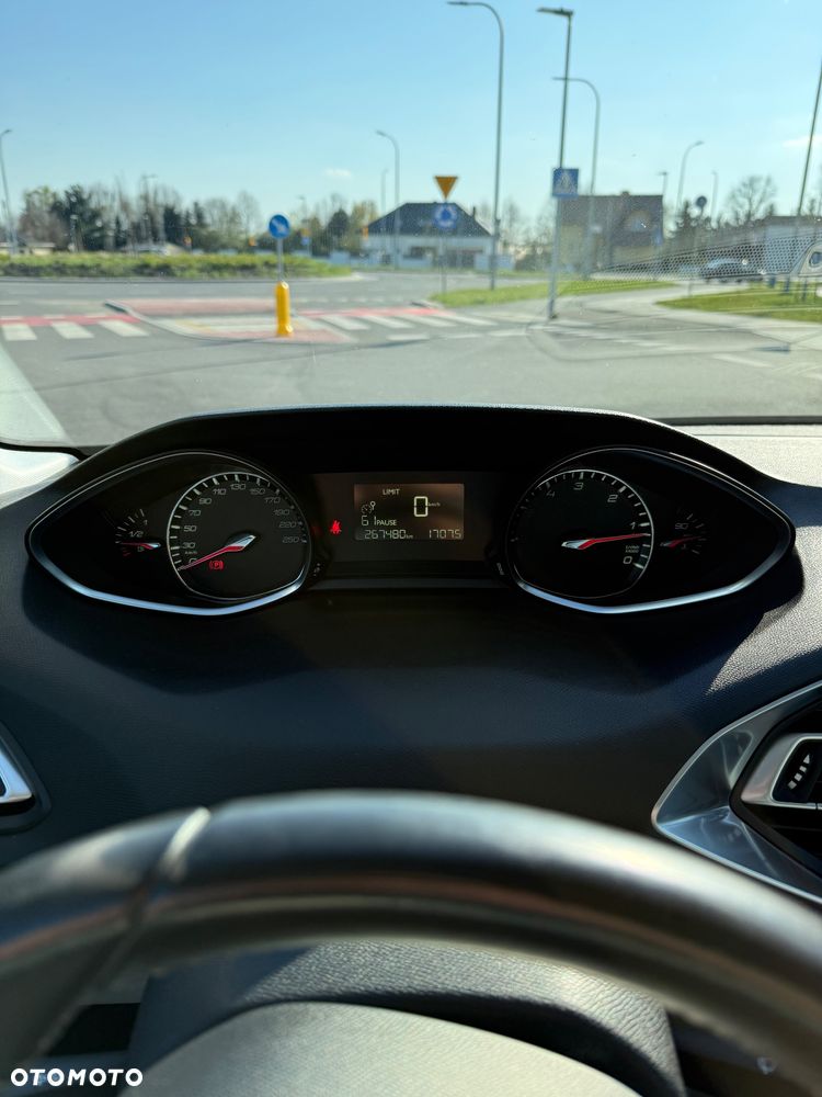 Peugeot 308 1.6 e-HDi Allure S&S - 2