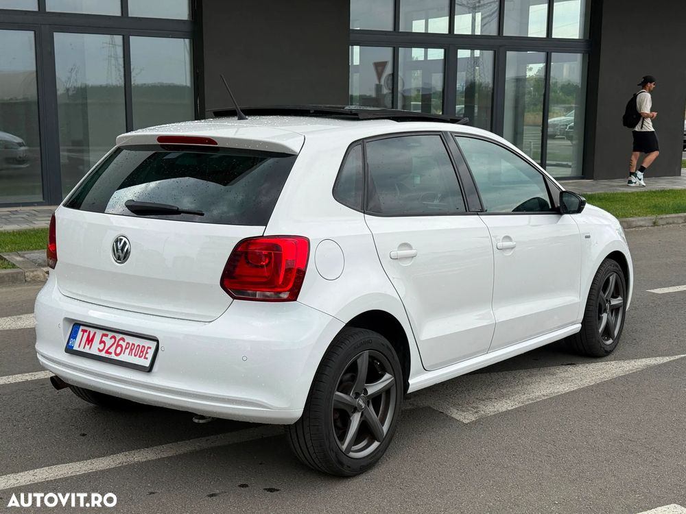 VOLKSWAGEN Polo 2013 — imagine 3